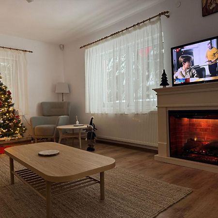 Cabana Zip Zărneşti Eksteriør bilde